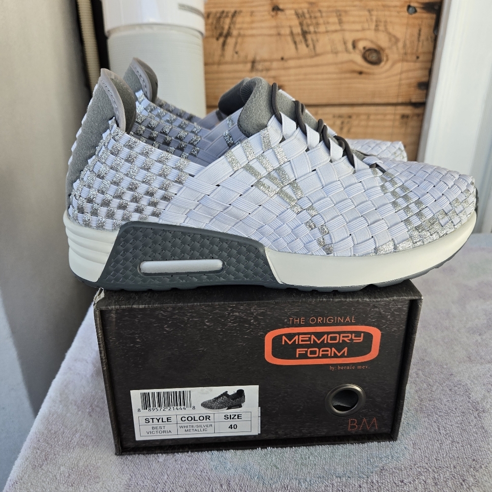 Bernie Mev Size 40 White And Woven Slip On Sneaker Silver See Size Chart.